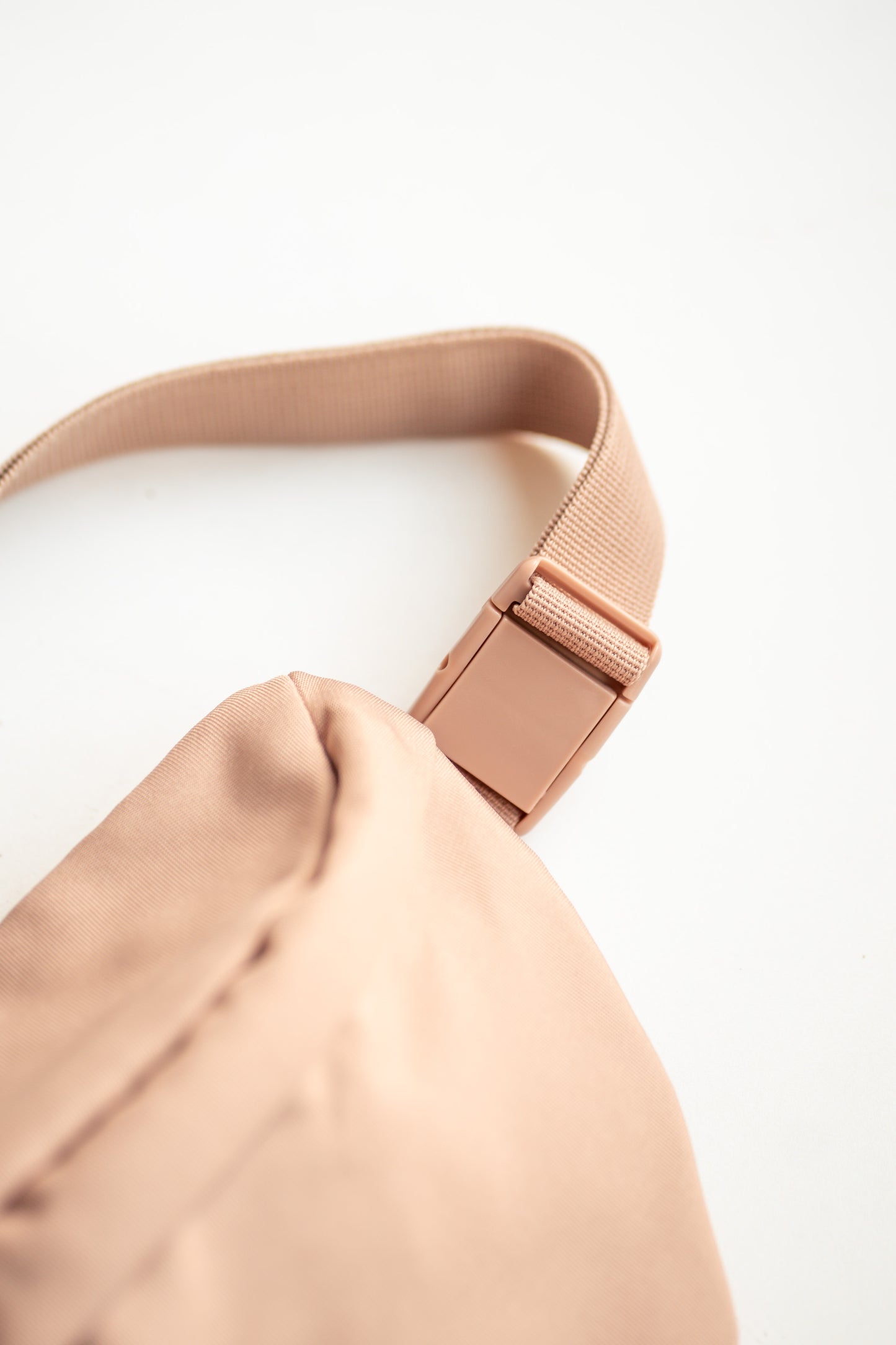 Bauchtasche/Umhängetasche "Geliebt" mit Stick