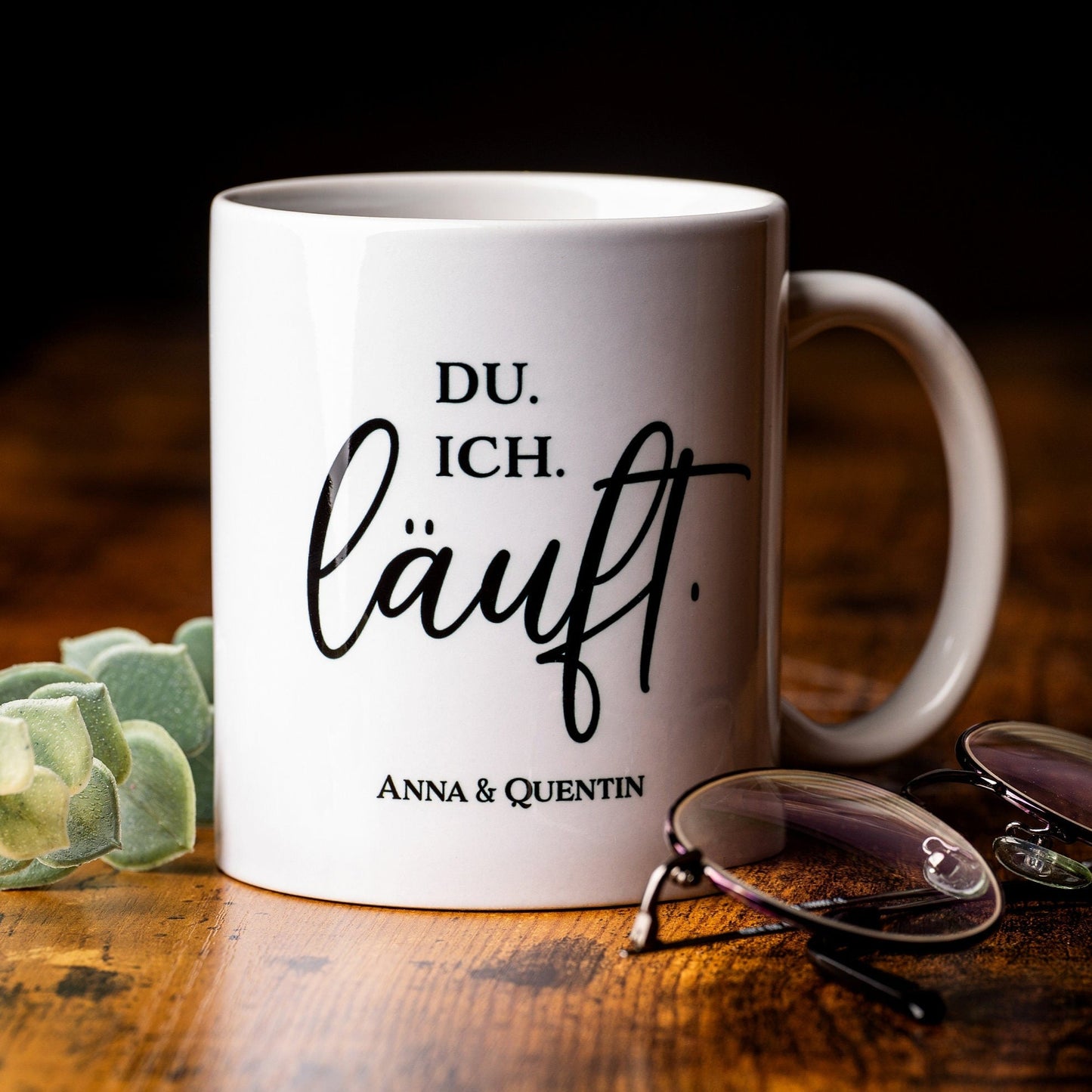 Keramiktasse "Du. Ich. Läuft."