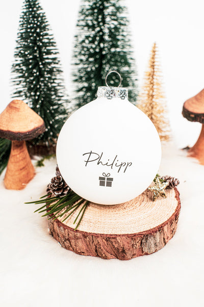 Christbaumkugel, Weihnachtskugel mit Personalisierung, hochwertiger UV Druck, matt weiß mit Geschenksymbol