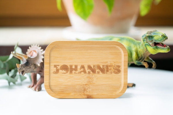 Brotdose "Dino-oder Feenschrift" | Lunchbox | Edelstahlbox mit Bambusdeckel und deinem Wunschnamen