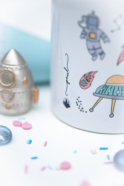 Spardose aus Keramik weiß Weltraum Astronaut mit Wunschname, Geschenk zur Einschulung, Schulkind 23 2023 Einschulung