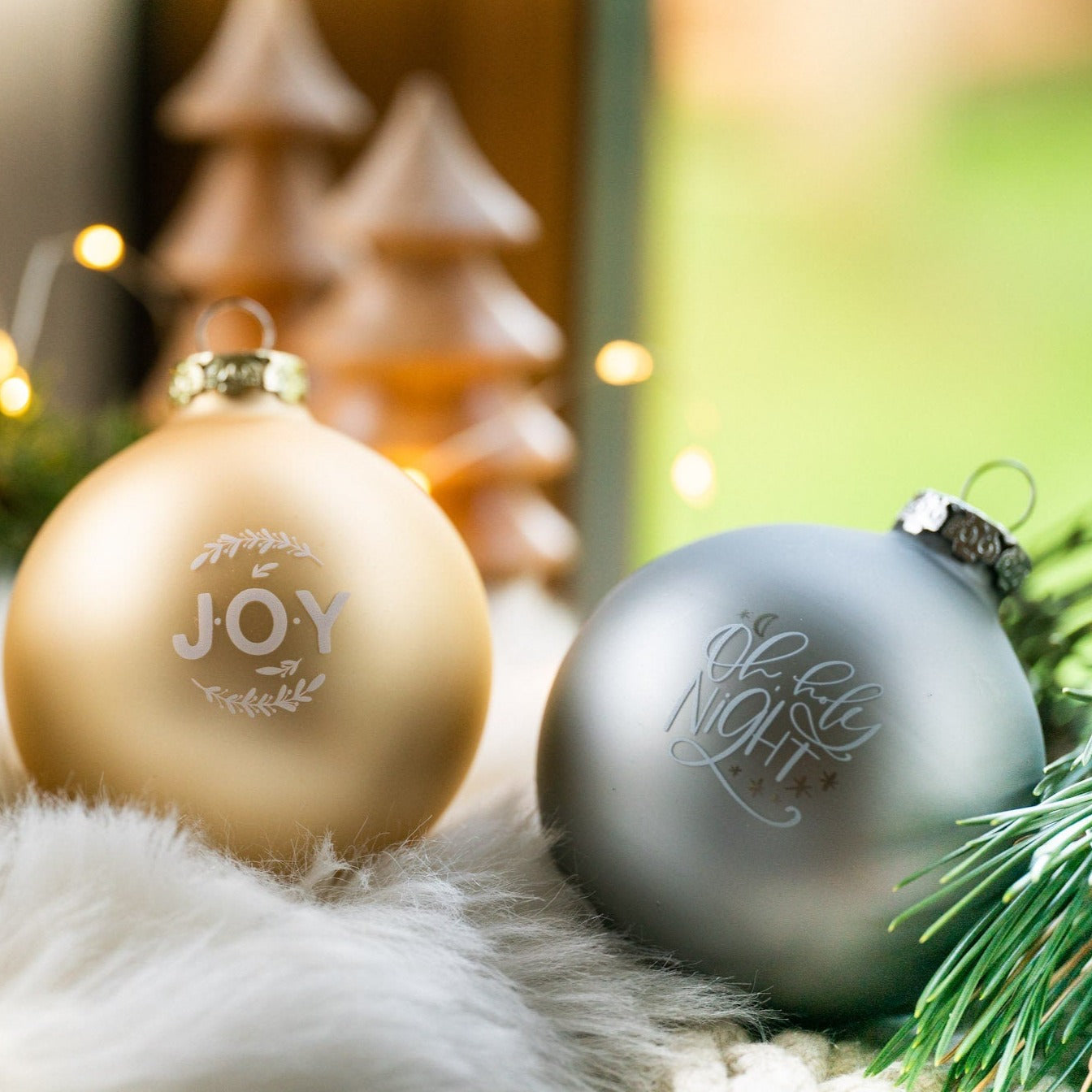 Weihnachtskugel mit Lettering "Hope" "Joy" oder "Oh holy Night"