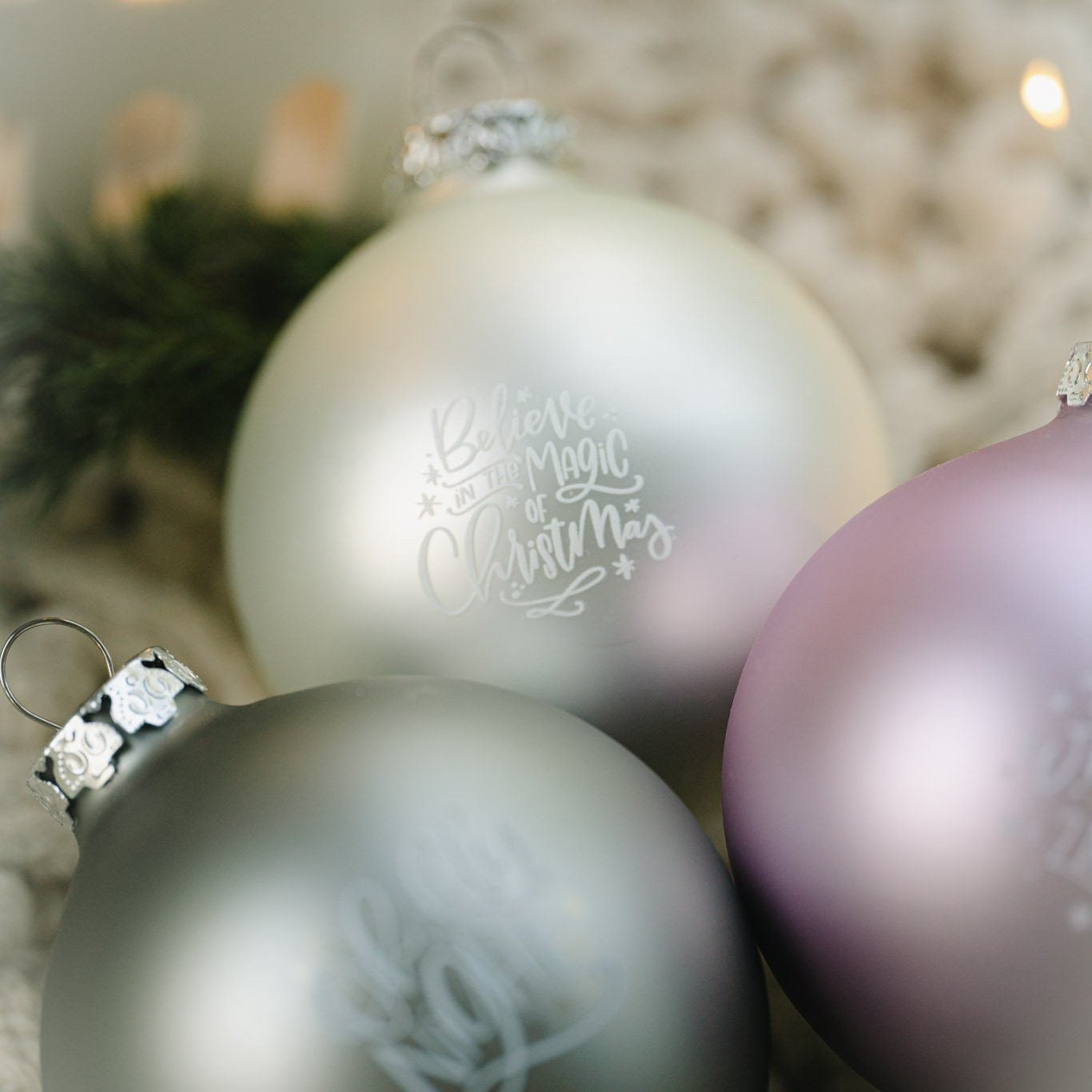 Weihnachtskugel mit Lettering "Hope" / "Joy" / "Oh holy Night"