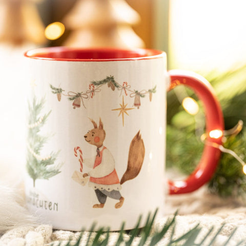 „Eichhörnchen Weihnacht“ Tasse aus Keramik weiß Innenfarbe und Henkel Rot