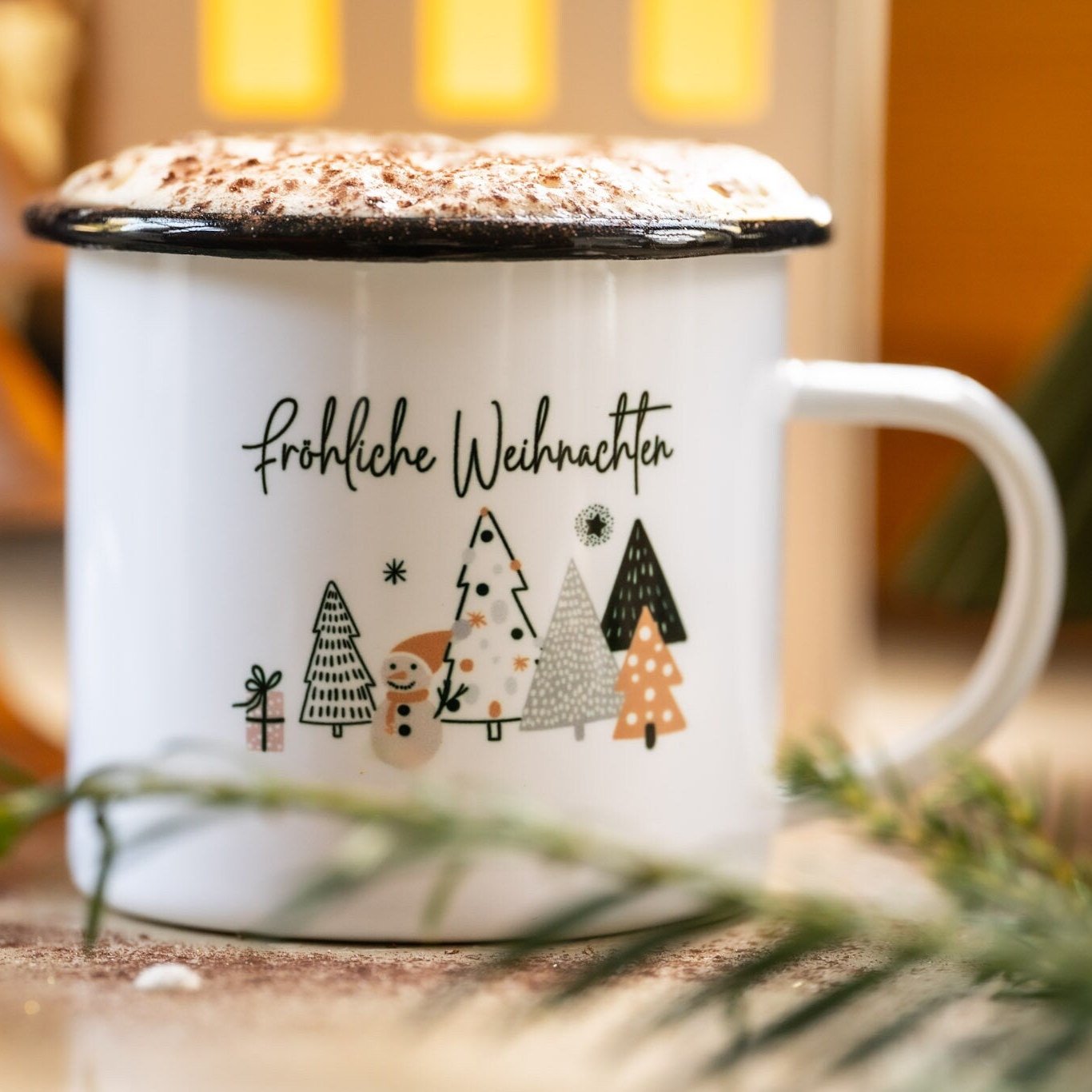"Fröhliche Weihnachten" Keramik / Emaille Tasse