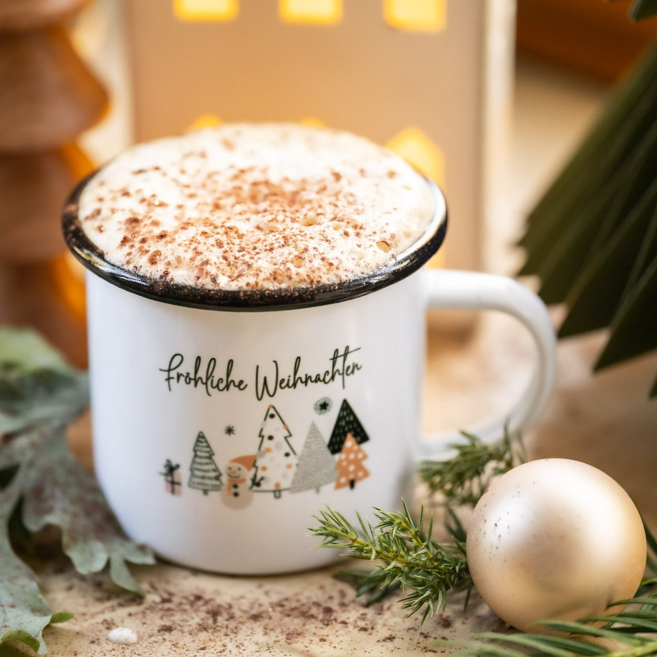 "Fröhliche Weihnachten" Keramik / Emaille Tasse