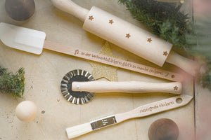 Plätzchenbackset für Kinder 4 teilig, Plätzchenrolle, Nudelholz mit deinem Wunschnamen, Geschenk für Kinder, In der Weihnachtsbäckerei