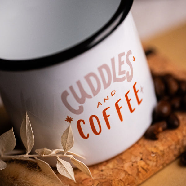 Emailletasse, Tasse, Becher, Trinkbecher mit Motiv „Cuddles and Coffee“